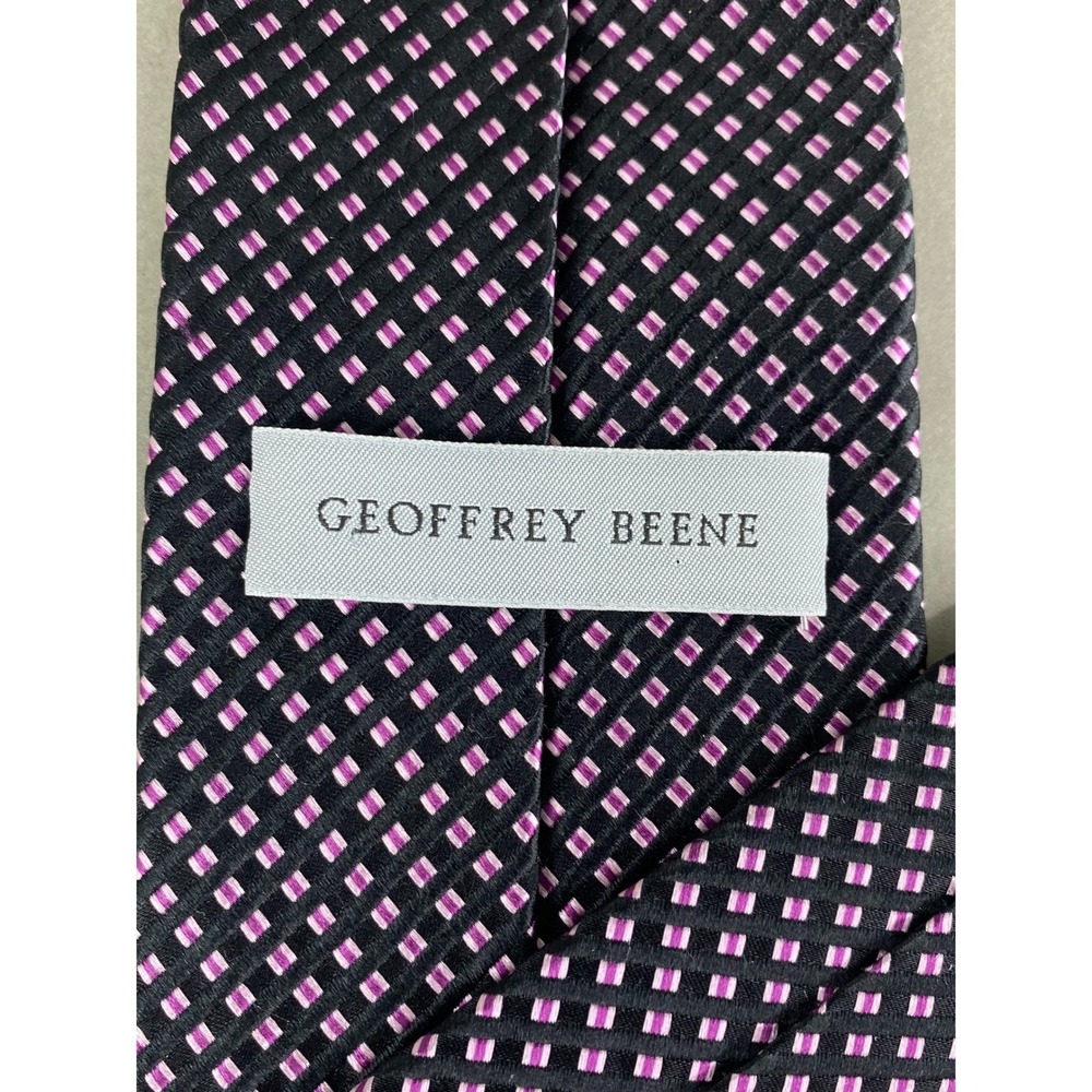 Geoffrey‎ Beene Mens Silk Tie Black Pink Geometric Grid Business Formal